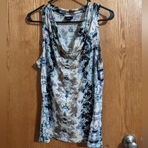 Mossimo top - size M